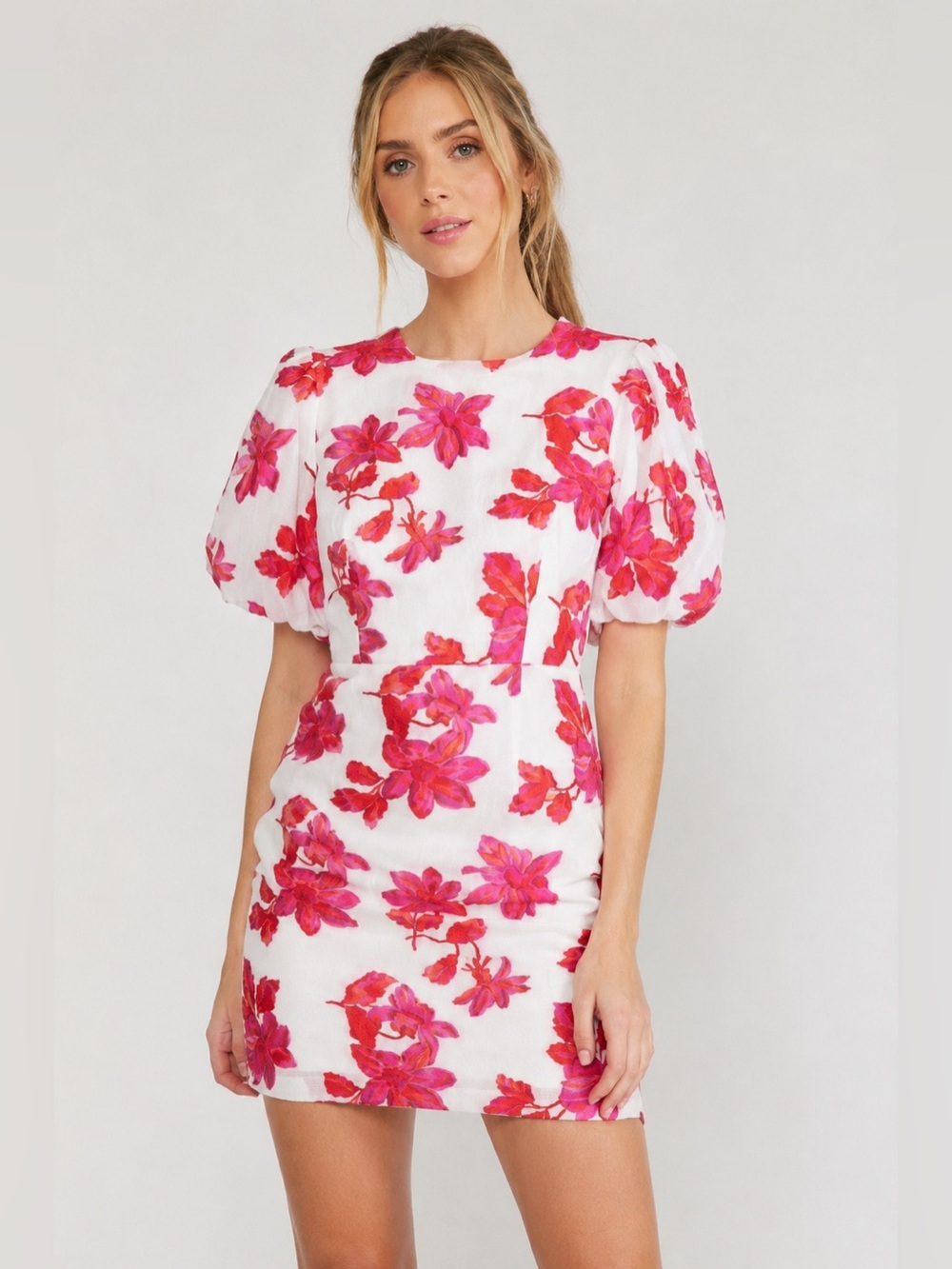 ENTRO 🔥 Floral Puff-Sleeve Mini Dress - White with Pink & Red Flowers